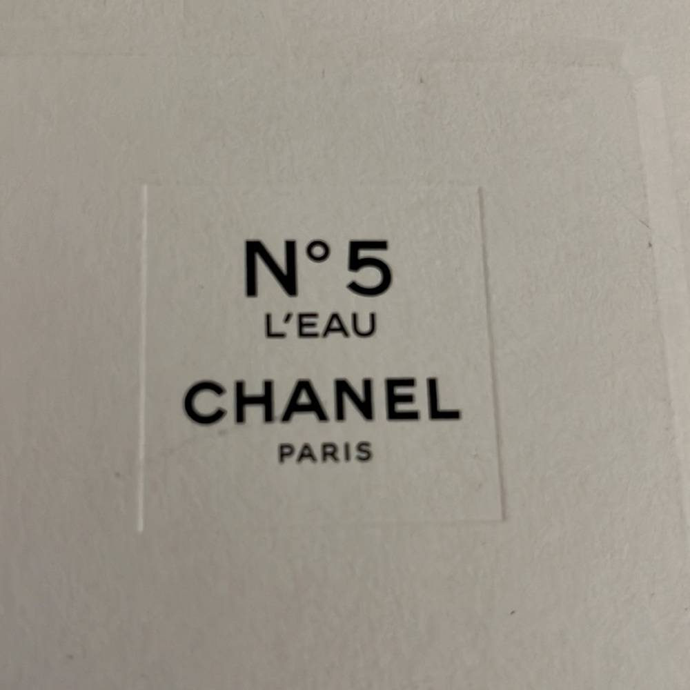 ChaneI No5 NEW L’eau Paris. Made in France - Picture 7 of 7